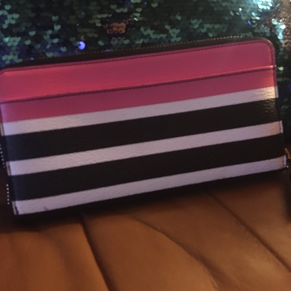 Kate Spade Multiple Sections Wallet - image 3